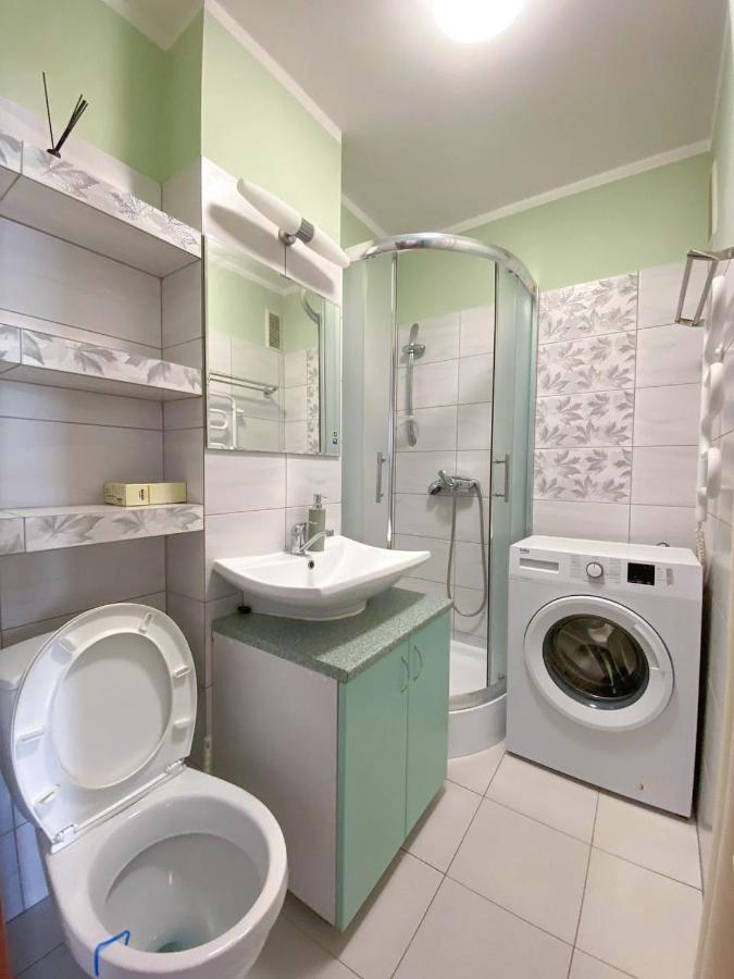Room №3 Grzybowska 5 The Very Center Of Βαρσοβία Εξωτερικό φωτογραφία